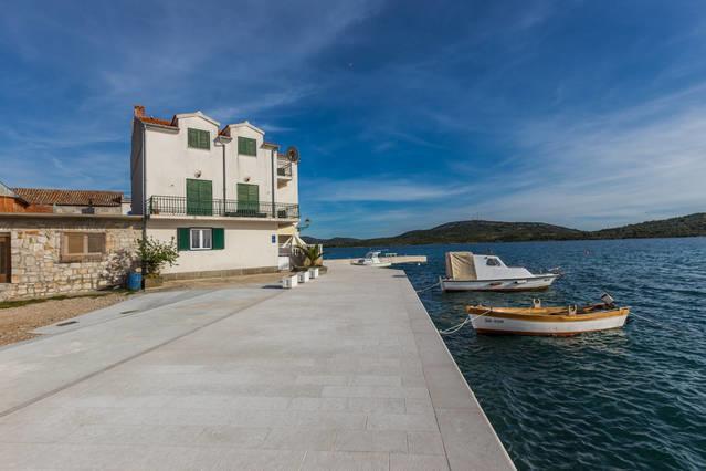 Apartment Masa Pirovac Dış mekan fotoğraf