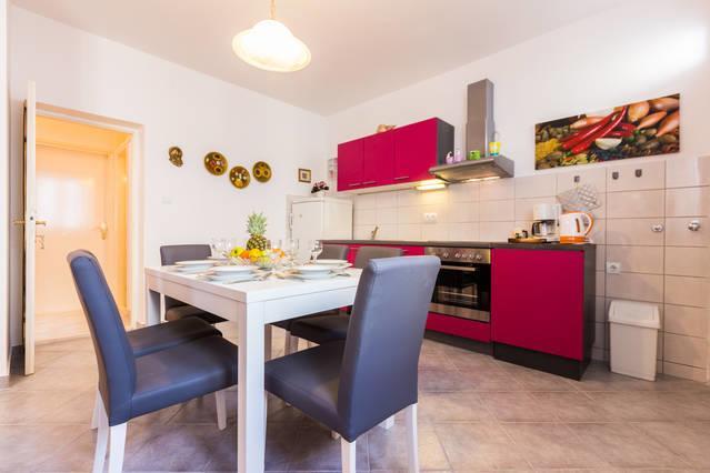 Apartment Masa Pirovac Oda fotoğraf